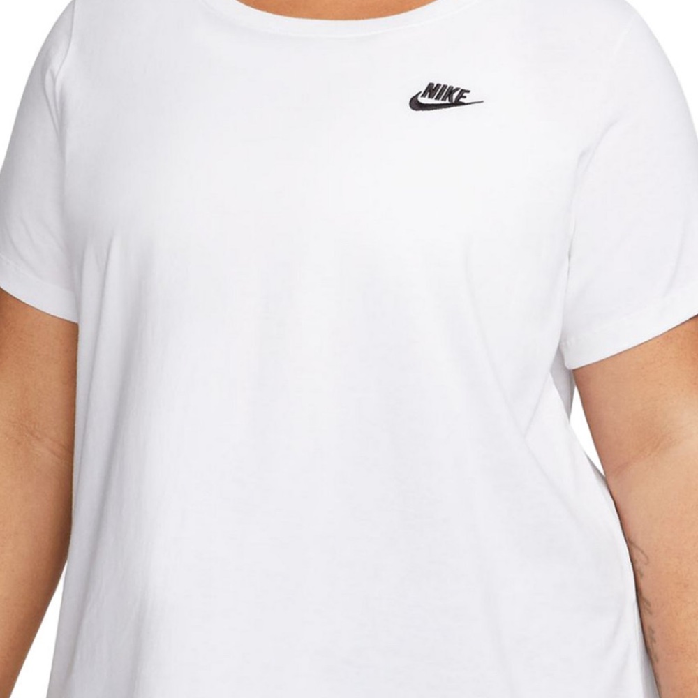 Nike Women's White Short Sleeve Tee - Picture 2 of 2